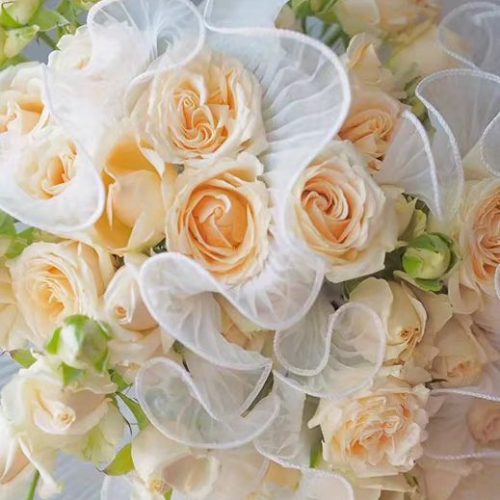 Renda Korea untuk mempercantik rangkaian bunga mu .. Harganya mulai dari 16ribuan aja loh guys! Chat admin ya untuk lebih details nya#perlengkapanbunga#aksesorisbunga#tokobunga (1)